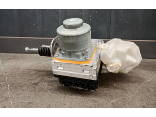 Jednotka ABS    BMW X1 U11 2024