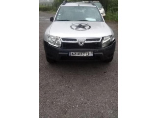 Моторчик дворников 8200619512    Dacia Duster