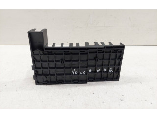 Блок предохранителей 7H6970187FK   Volkswagen Transporter - Caravelle T5    