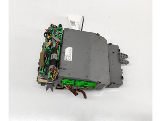 Блок предохранителей 38200SEFE43 Honda Accord