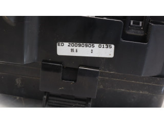 Блок предохранителей     KIA Ceed    