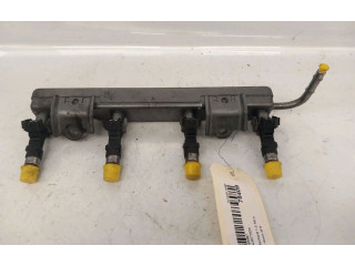 Vstřikovací lišta 17520AX01A, 17520AX01A Nissan Micra C+C CR12DE