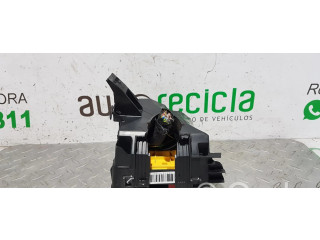 Блок предохранителей    Peugeot 2008 I    