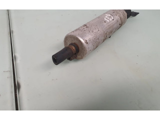 Vstřikovací lišta 7165590, 16117165590 BMW 5 E39 256D1