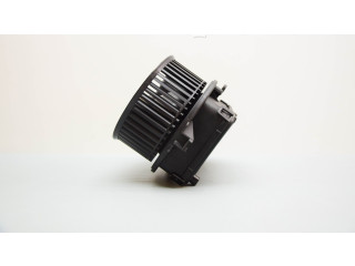 Вентилятор печки 4M2820021B, C25057100 Audi Q5 SQ5