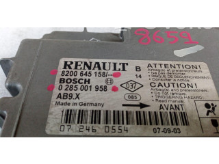Блок подушек безопасности 8200645158 Renault Clio III
