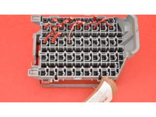 Блок предохранителей  9162439, 9162439   Volvo V70    