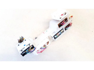 Блок предохранителей Mitsubishi Outlander