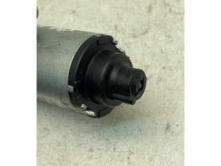 Моторчик заднего дворника W000023200, 31290787 Volvo V70