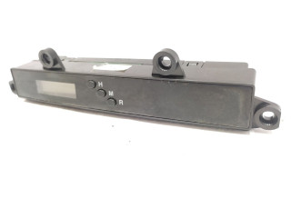 Дисплей 945202G0000 KIA Rio