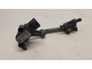 Передний датчик высоты подвески