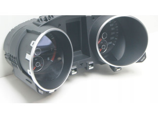 Панель приборов 5K7920862 Volkswagen Golf VI