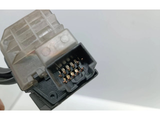 Ручка стеклоочистителей 17D682 Mazda 3 I