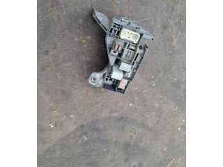 Блок предохранителей    Toyota Corolla Verso E121    