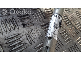 Крестовидная связь оси рулевого колеса