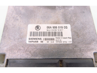 Блок управления двигателя 5WP445804, 06A906019CQ Skoda Octavia Mk1 (1U)