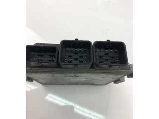 Блок управления двигателем Блок управления 31355669, S180134102B Volvo V70