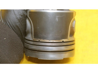 Поршень с шатуном 4N13 Mitsubishi ASX