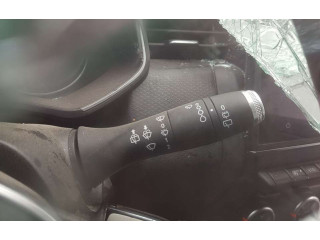 Полоса надувных подушек (кольцо srs) Renault Clio V  2019 -  года 255672748R      