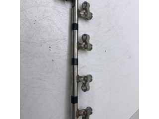 Топливная рампа PE2713150, 261545155 Mazda CX-5 II 2.0