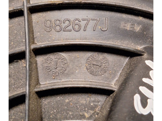 Вентилятор печки    982677J   Mercedes-Benz R W251