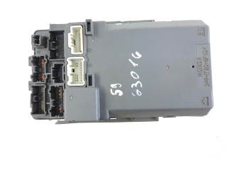   Pojistková skříňka    Honda Stream 2001