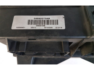 Блок предохранителей 04692073AB Jeep Grand Cherokee (WK)
