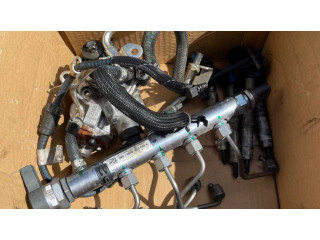 Vstřikovač A6540704301, 0445010736 Mercedes-Benz E W213 pro naftový motor 2.2