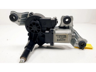 Моторчик заднего дворника K8611035000 SsangYong Tivoli