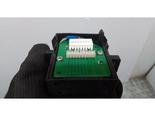 Ручка стеклоочистителей 31264354   Volvo V70