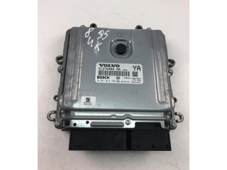 Блок управления двигателем Блок управления 31272462AA, 0281012765   Volvo V70