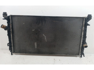 Радиатор охлаждающей жидкости     Volvo C30 