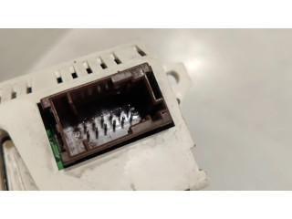 Дисплей 9657882880, 102477704 Citroen C5