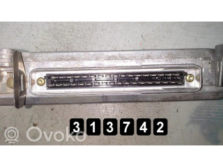 Řídící jednotka S101700201G Peugeot 605 1992