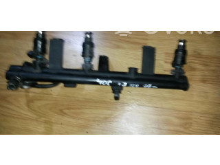 Топливная рампа 9621783580, 03ma2   Peugeot 406  