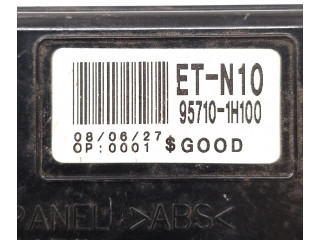 Дисплей    957101H100, 95710-1H100   KIA Ceed