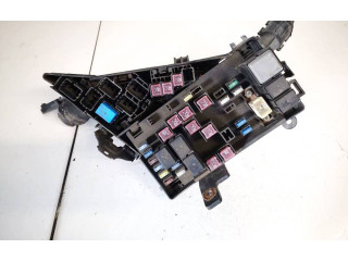 Блок предохранителей  mb100200b, MB100200B   Subaru B9 Tribeca    