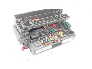 Блок предохранителей 9154971 BMW Z4 E89