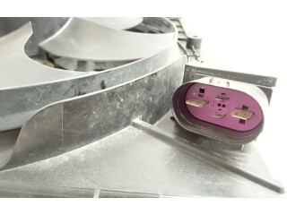 Вентилятор радиатора 1K0121205AJ Volkswagen Caddy