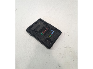 Блок предохранителей  284B64435R   Dacia Sandero III    