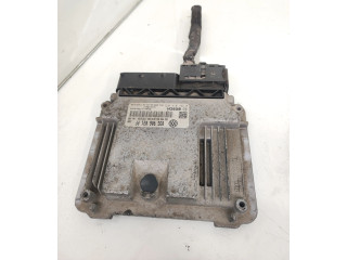 Řídící jednotka 03G906021PF   Volkswagen Caddy 2008