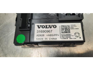 Турбина Блок управления кондиционером Volvo XC40  31690967         