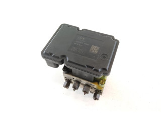 Блок АБС P04779492AJ, 25021204014   Chrysler  300 - 300C  2005 - 2010 года