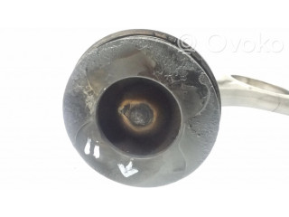 Píst H268X Citroen C6 pro naftový motor 2.7