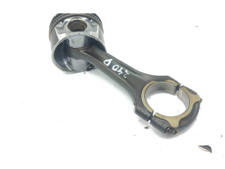 Píst Mercedes-Benz S W220 -