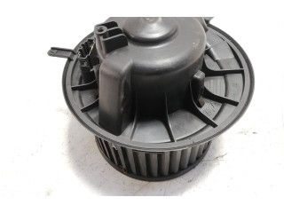 Вентилятор печки 1K1819015E Volkswagen Caddy