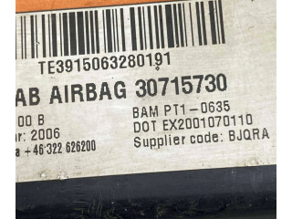 Подушка безопасности в сиденье 30715730, 607561400 Volvo V70