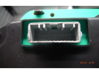 Панель приборов    Dacia Logan I       