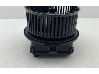 Вентилятор печки 4M1820021B Audi Q5 SQ5