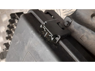 Блок предохранителей 39040853 Vauxhall Astra K